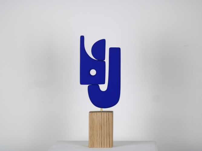 misato_bleu_outremer